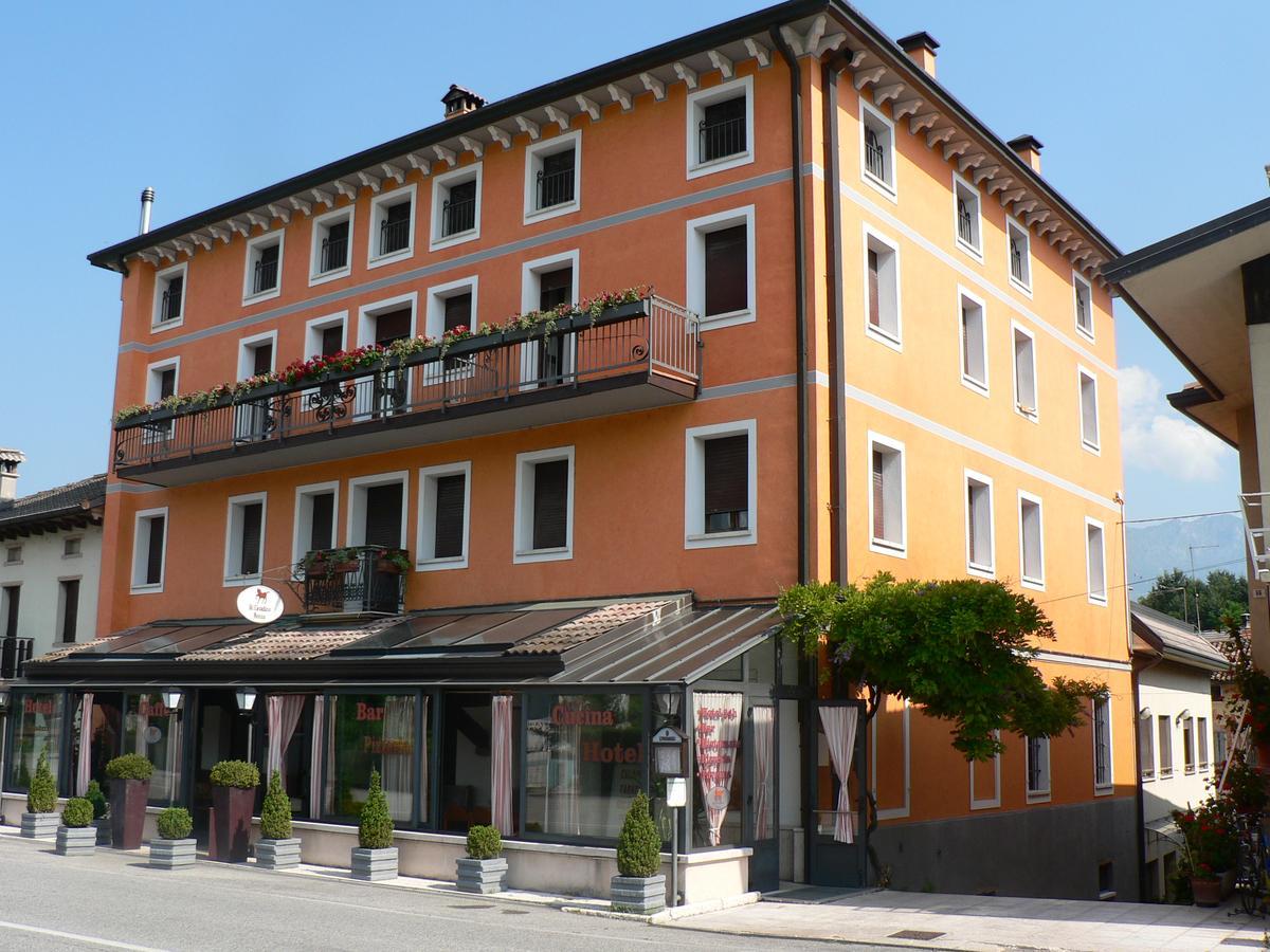 Al Cavallino Rosso Mel Exterior photo